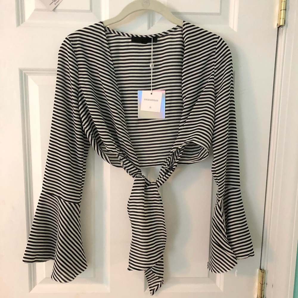 Tie front crop shirt